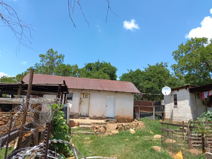 7 Bedroom Property for Sale in Rustenburg Rural North West